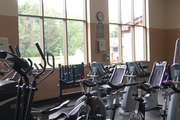 Physical activity enhances the treatment process and Glenbeigh offers a full gym with sauna.